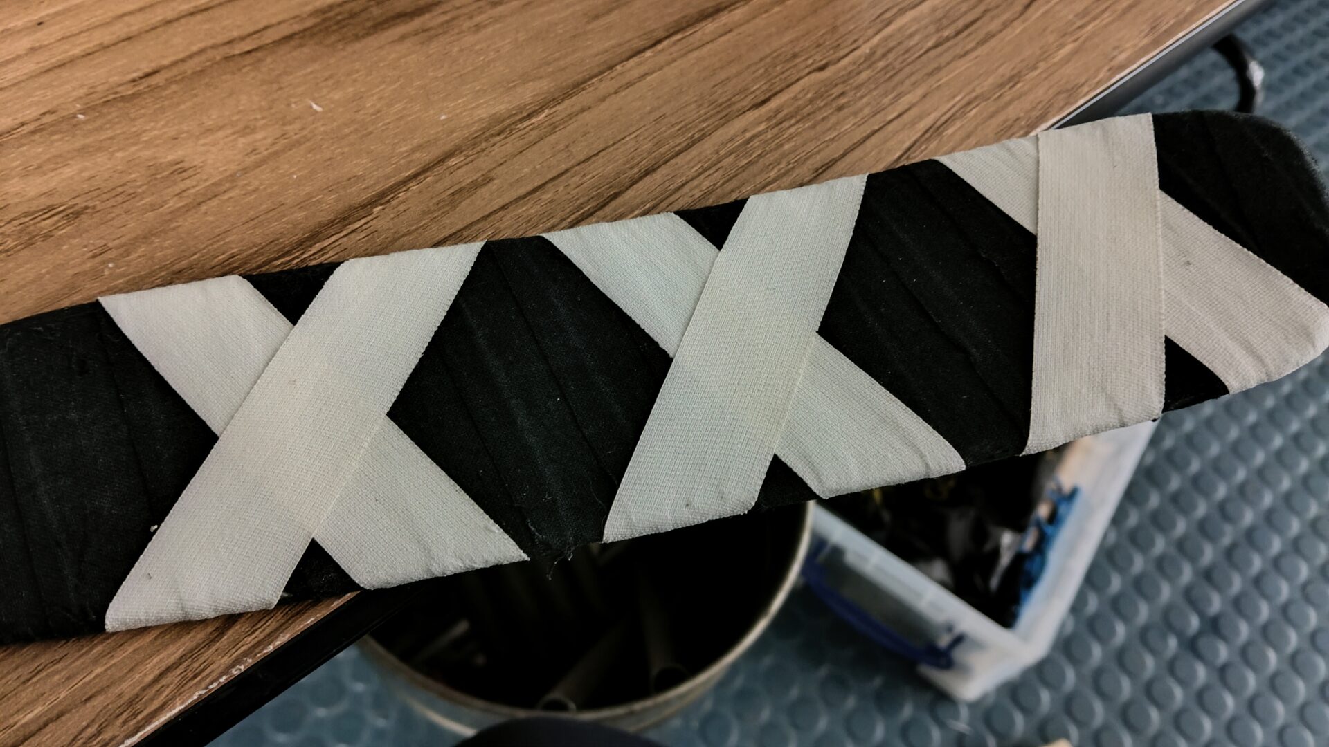 Para stick Amsterdam met drie kruizen